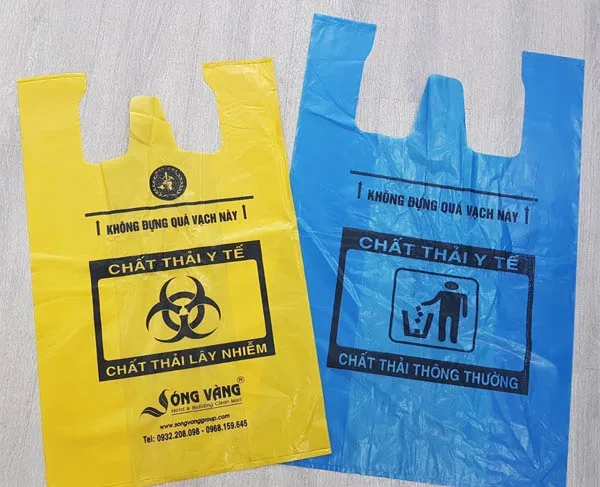 Túi rác thải y tế có quai