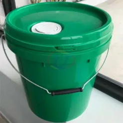 Xô nhựa 20 lít có nắp chiết rót